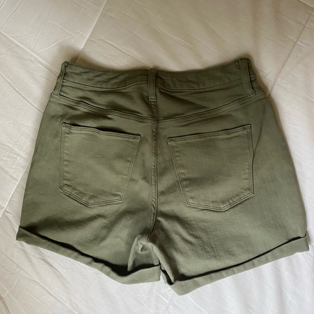 Universal Thread Green Button Up Shorts Size 6/28 - image 3